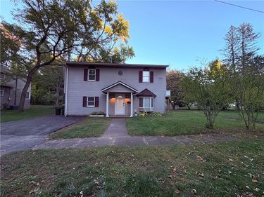 3 Edyth Street, East Rochester, NY 14445