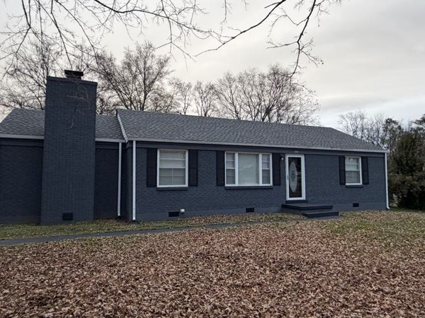 204 Sharon Cir, Columbia, TN 38401