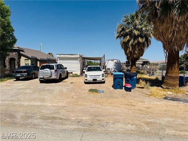 468 Adelle Avenue , Overton, NV 89040