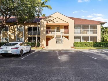 3170 Seasons WAY, Unit 807, ESTERO, FL 33928