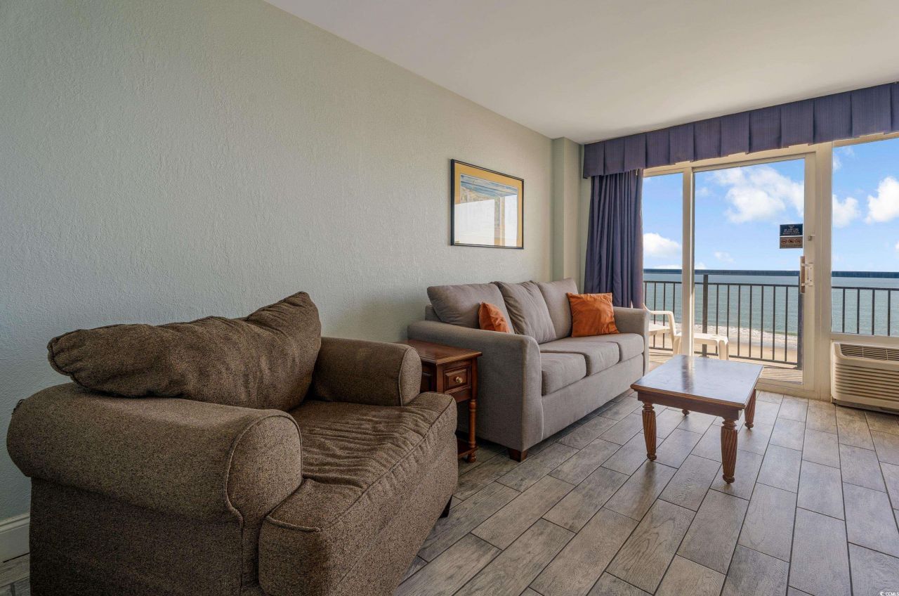 2300 N Ocean Blvd. Photo 13