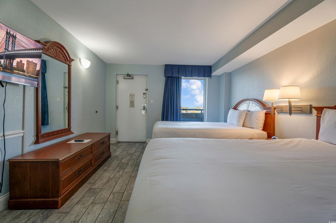 2300 N Ocean Blvd. Photo 6