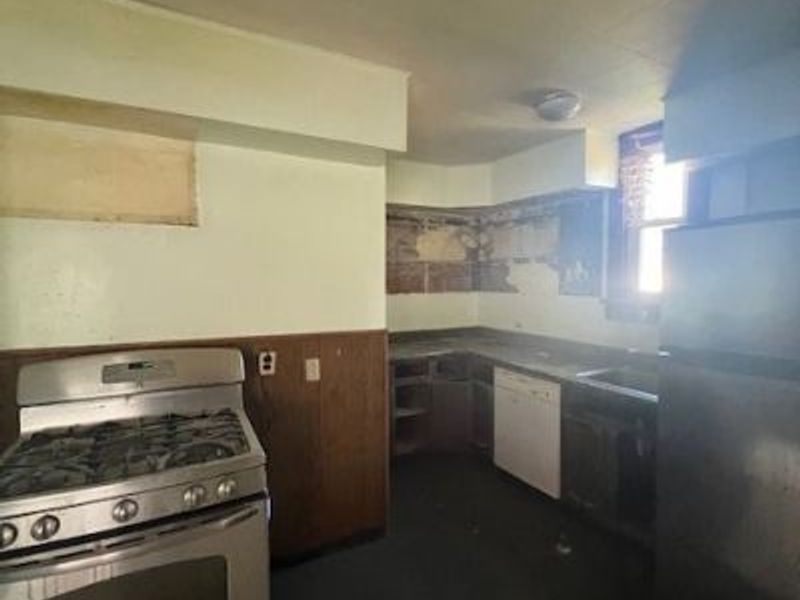 3565 E 139th Street, Cleveland, OH 44120 Photo 6