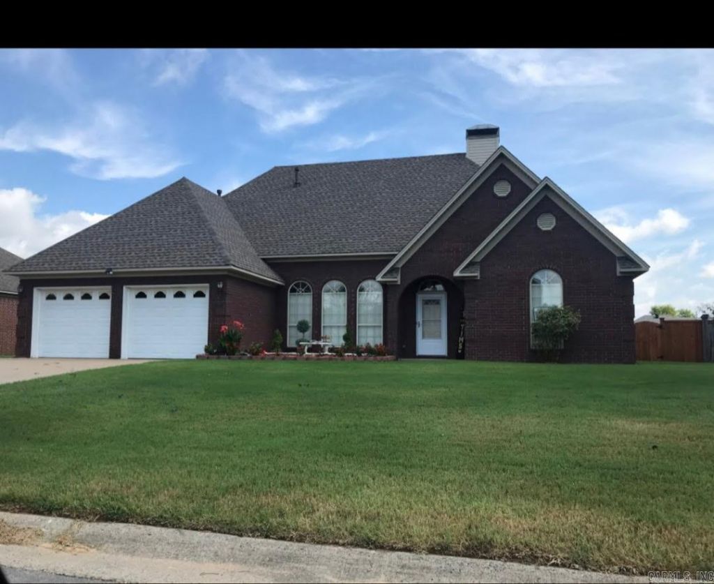 13617 Stonehenge Cove North Little Rock, AR 72117