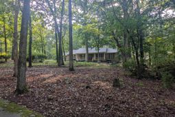 779 Hope Ferry Road photo 4