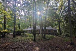 779 Hope Ferry Road photo 4