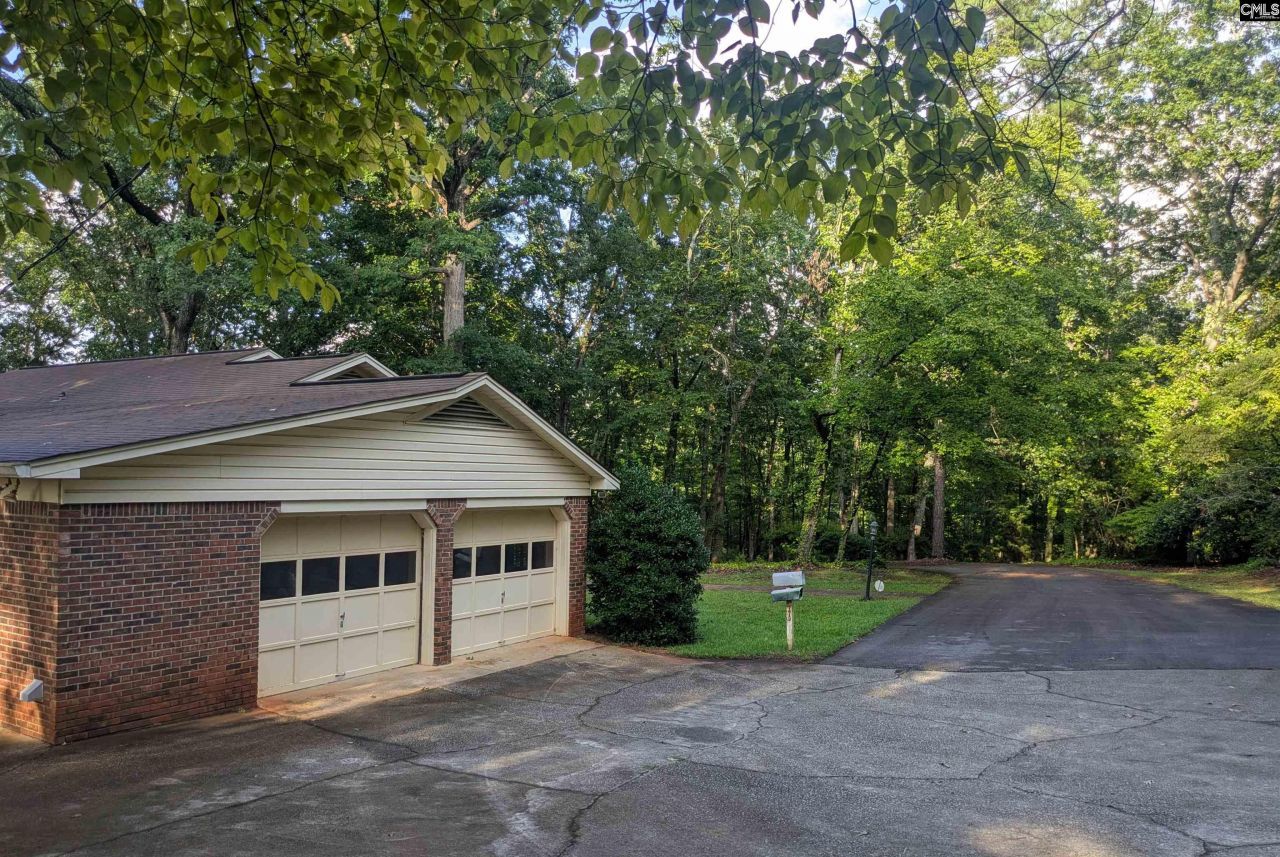 779 Hope Ferry Road Photo 9