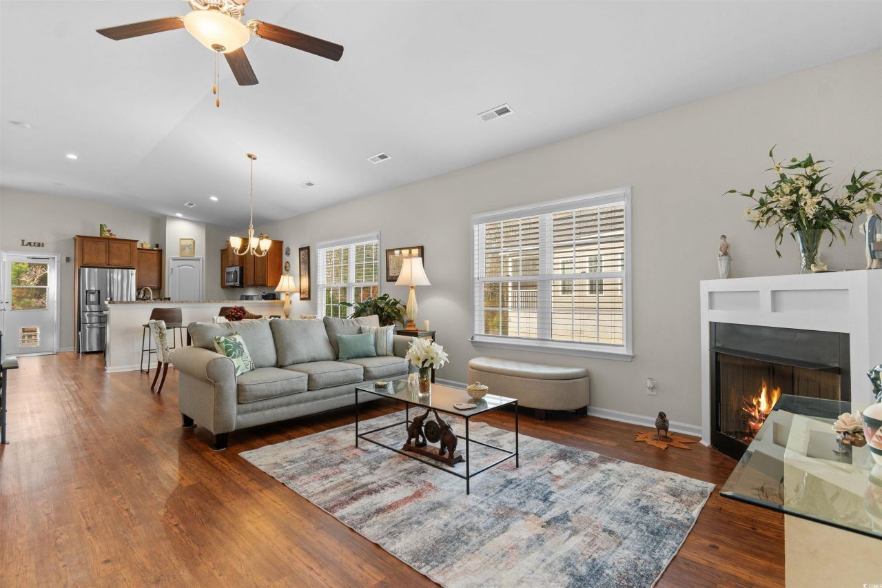 425 Grain Field Dr. Photo 7