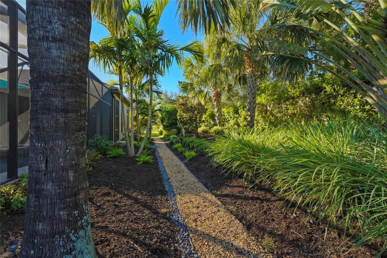 5356 Greenbrook Drive, Sarasota, FL 34238 Photo