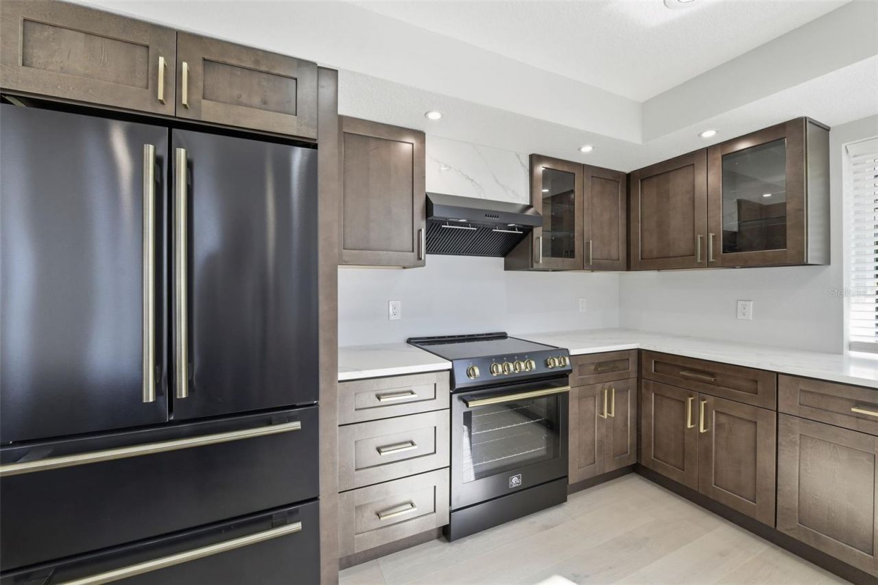 4268 Las Palmas Way, Sarasota, FL 34238 Photo