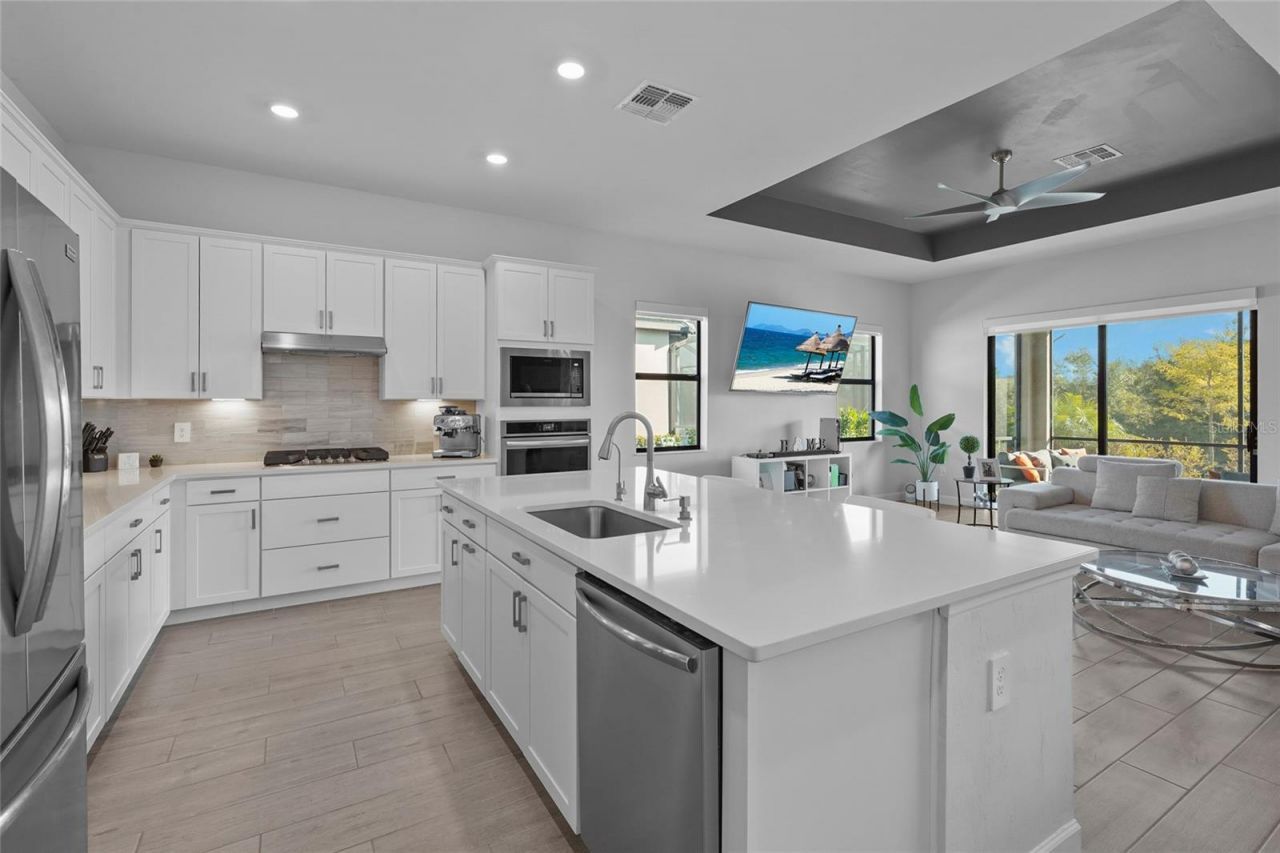 15330 Golden Beam Place, Bradenton, FL 34211 Photo