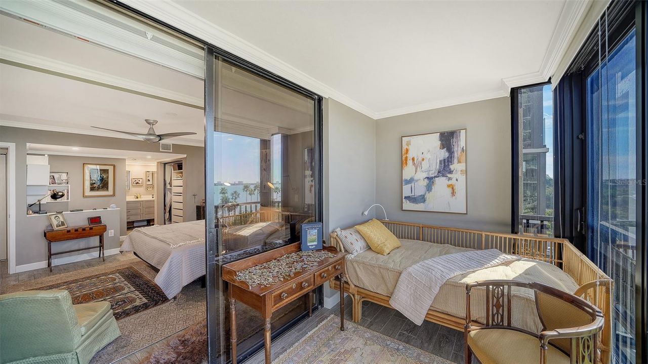 707 S Gulfstream Avenue, Unit 505, Sarasota, FL 34236 Photo