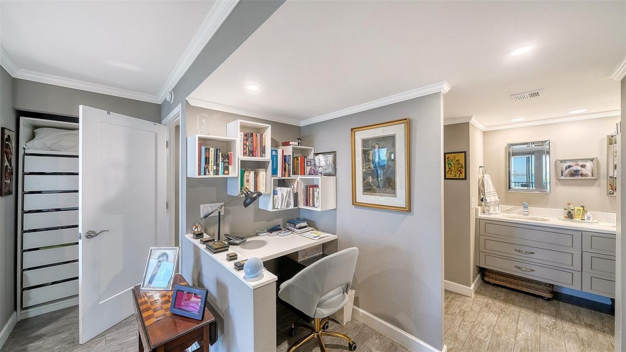 707 S Gulfstream Avenue, Unit 505, Sarasota, FL 34236 Photo