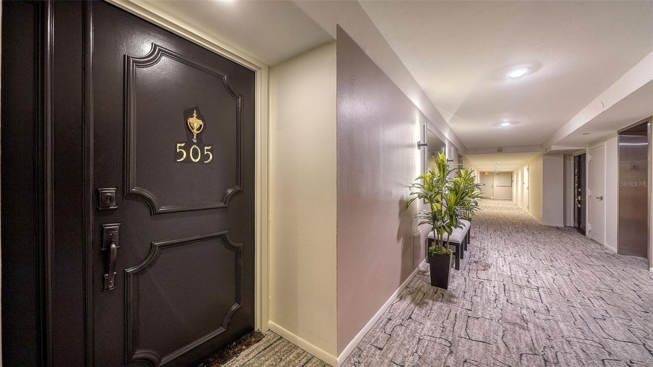 707 S Gulfstream Avenue, Unit 505, Sarasota, FL 34236 Photo