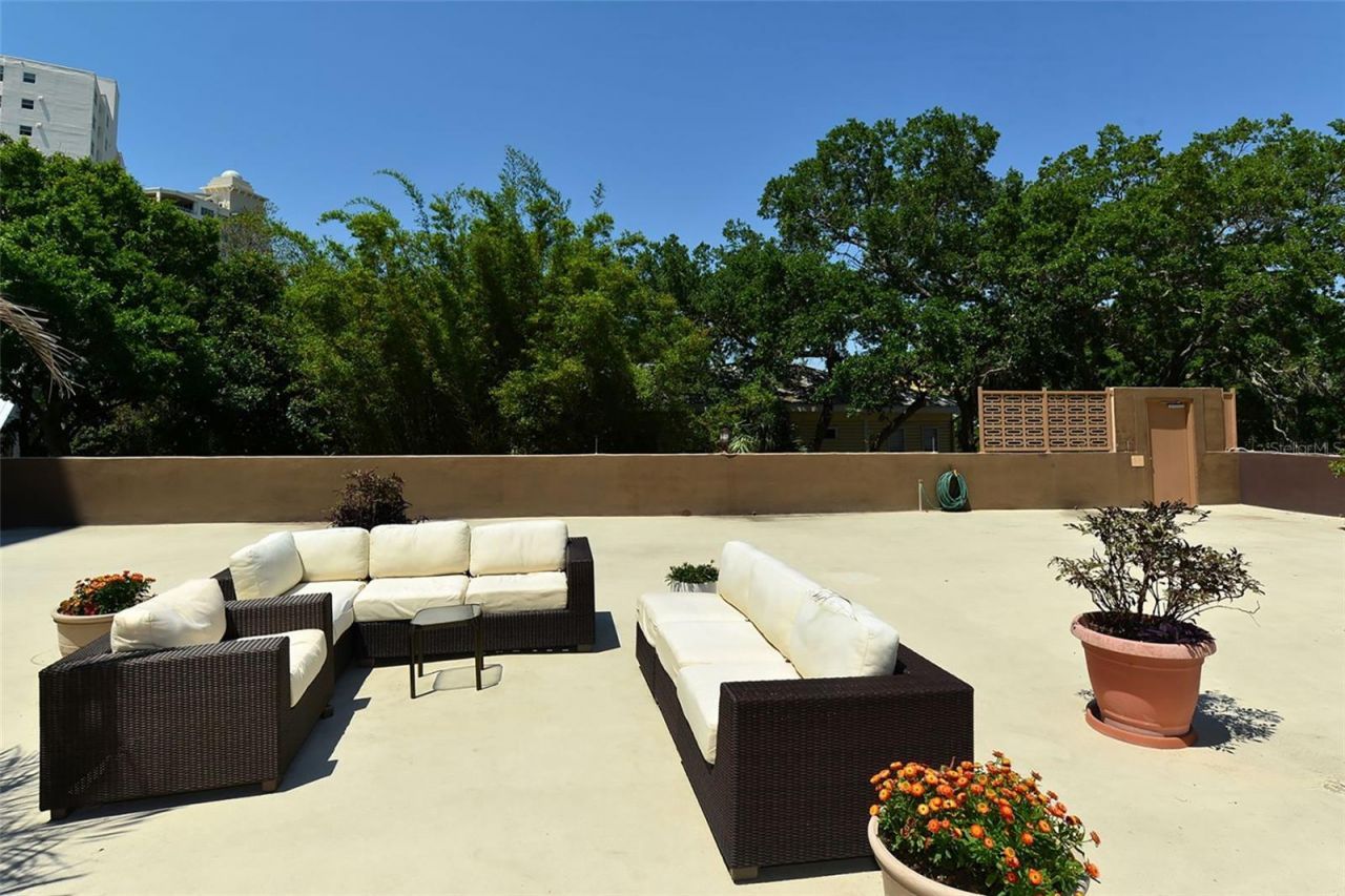 707 S Gulfstream Avenue, Unit 505, Sarasota, FL 34236 Photo