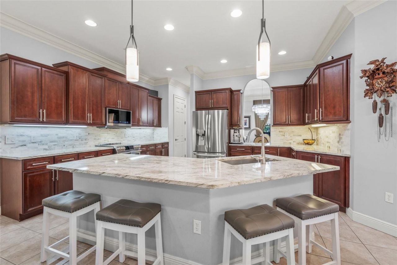 5343 Nathaniel Place, Sarasota, FL 34233 Photo