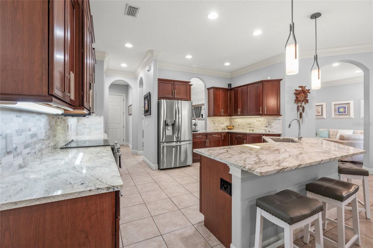 5343 Nathaniel Place, Sarasota, FL 34233 Photo