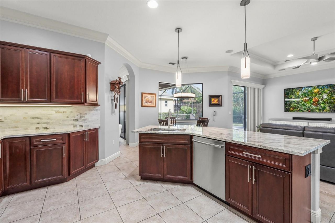 5343 Nathaniel Place, Sarasota, FL 34233 Photo