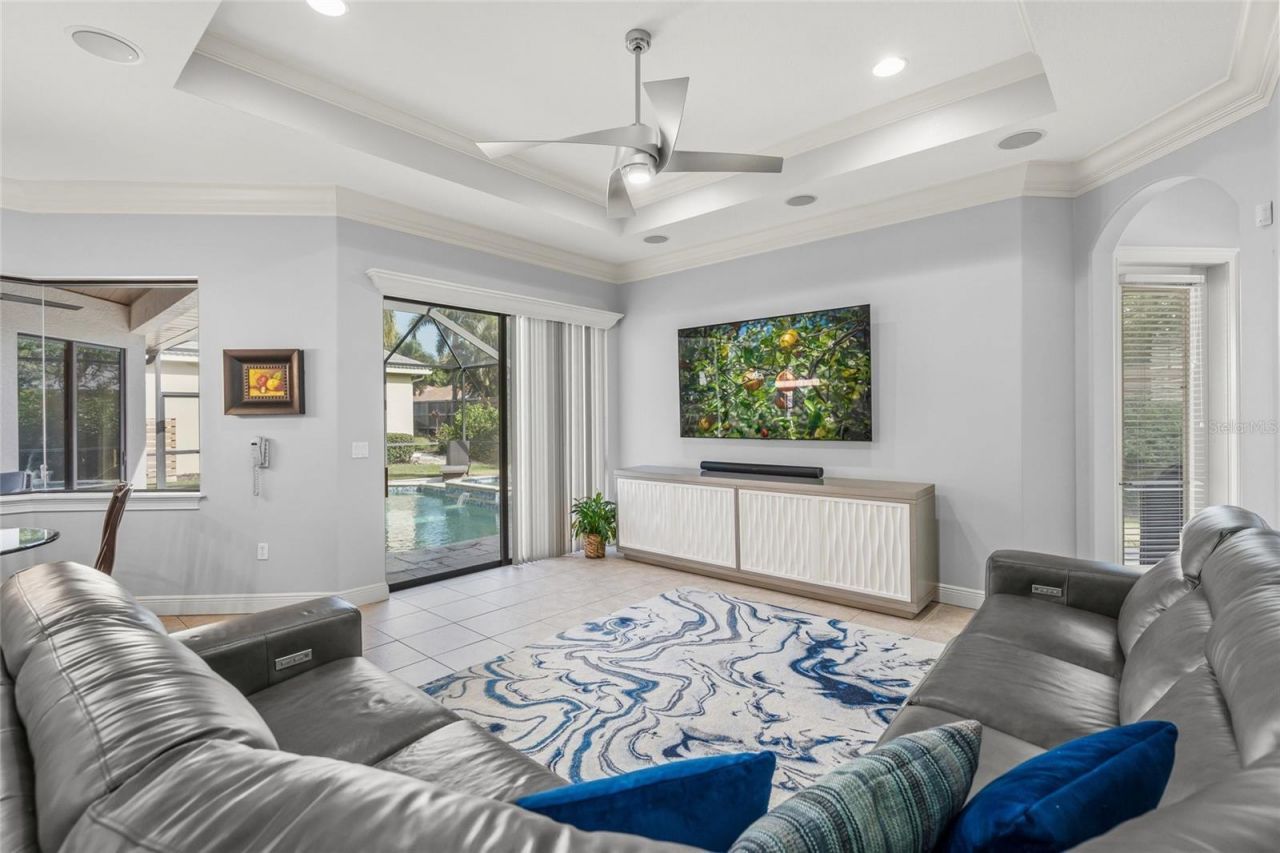 5343 Nathaniel Place, Sarasota, FL 34233 Photo