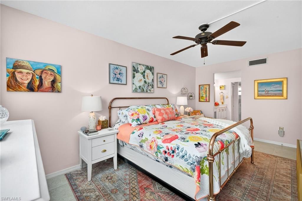 801 River Point Dr, Unit 203A, Naples, FL 34102 Photo