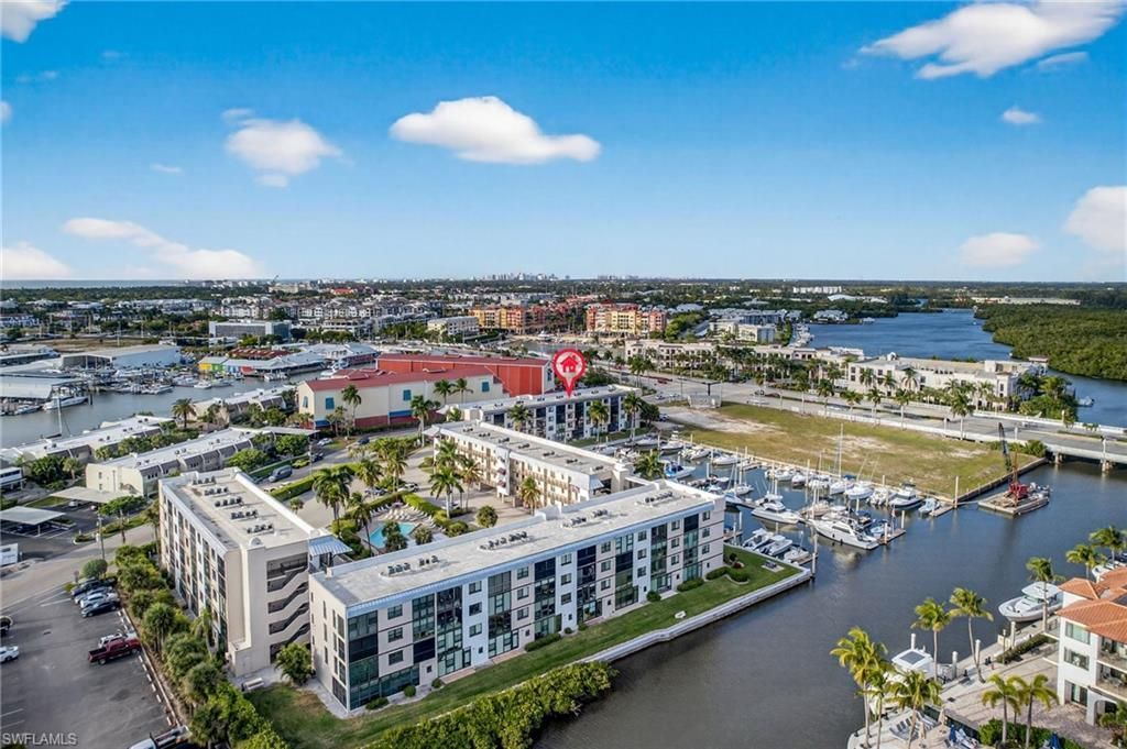 801 River Point Dr, Unit 203A, Naples, FL 34102 Photo