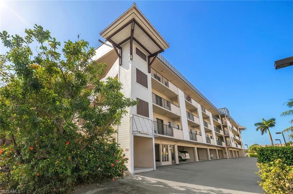 801 River Point Dr, Unit 203A, Naples, FL 34102 Photo