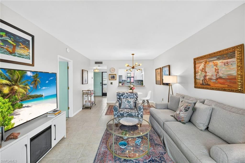 801 River Point Dr, Unit 203A, Naples, FL 34102 Photo