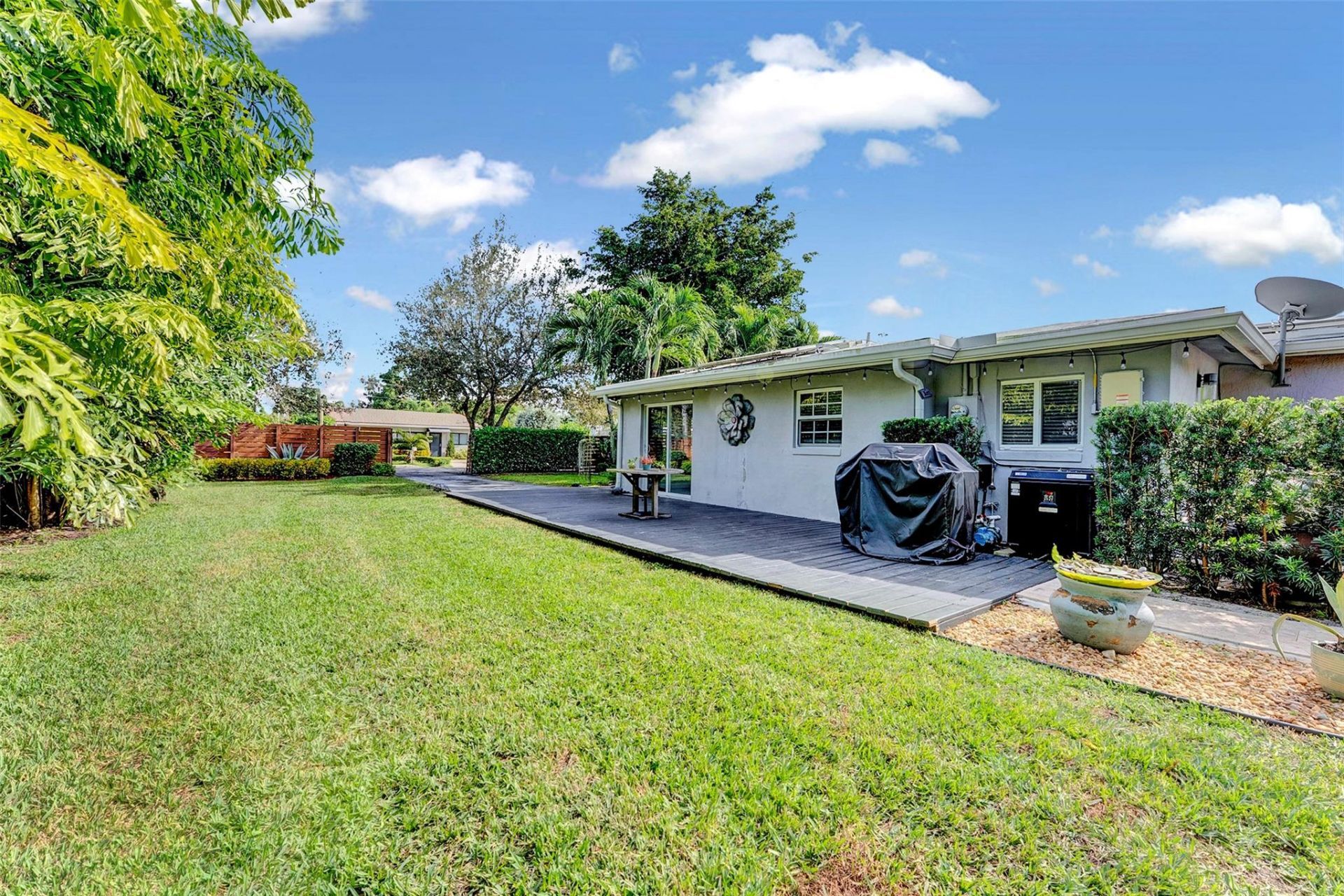 1345 NW 4th Avenue, Fort Lauderdale, FL 33311 Photo