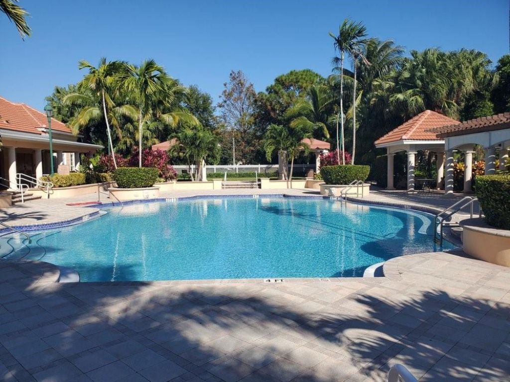 2032 Alta Meadows Lane, Unit 1105, Delray Beach, FL 33444 Photo