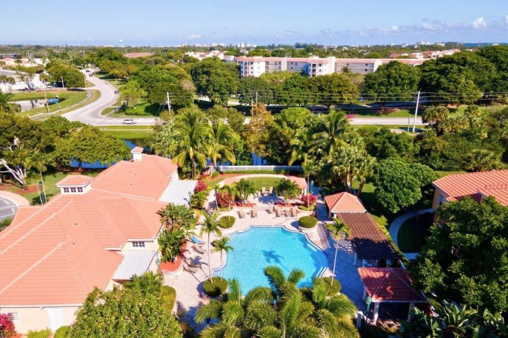 2032 Alta Meadows Lane, Unit 1105, Delray Beach, FL 33444 Photo