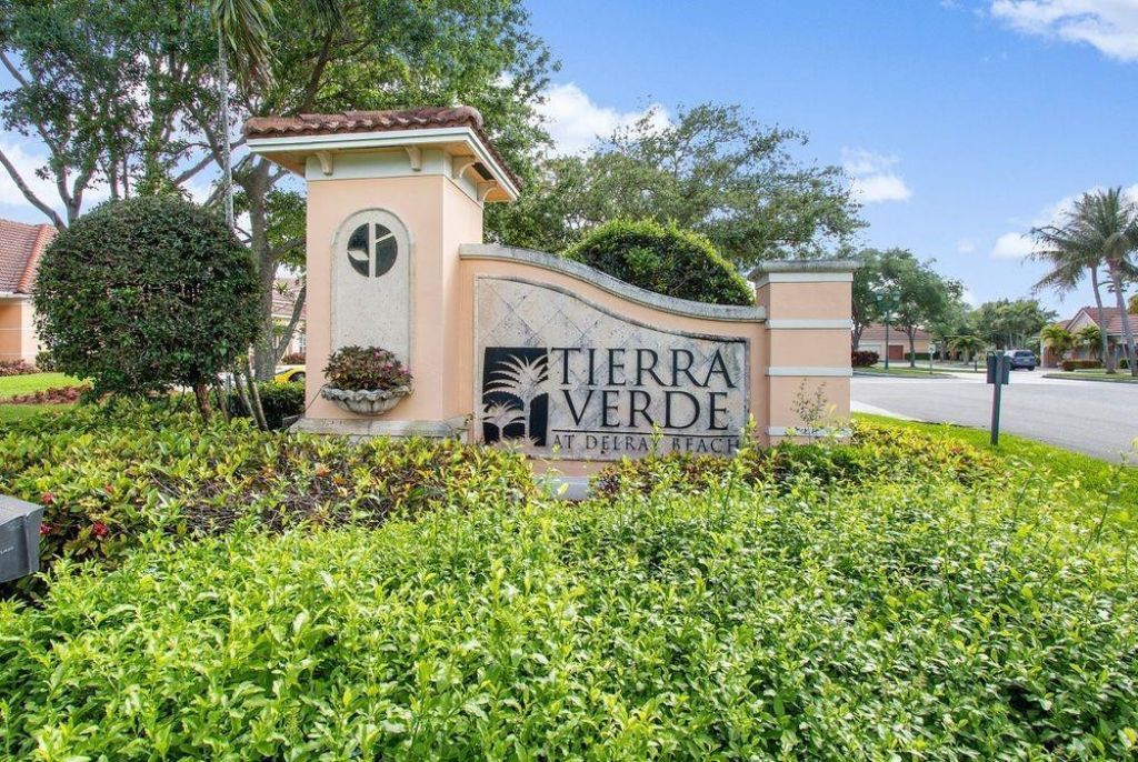 2032 Alta Meadows Lane, Unit 1105, Delray Beach, FL 33444 Photo
