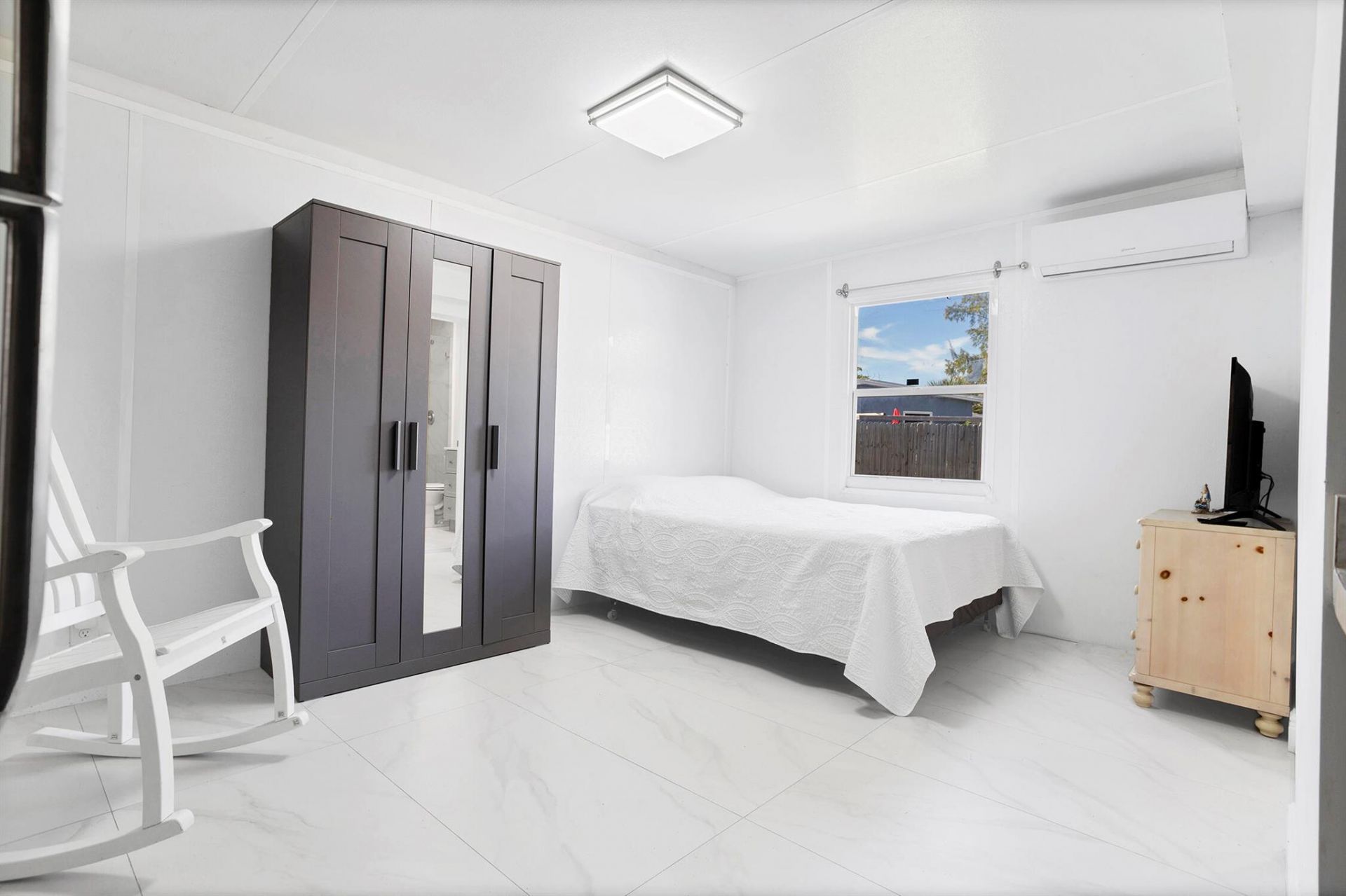 5241 NE 16th Terrace E, Pompano Beach, FL 33064 Photo