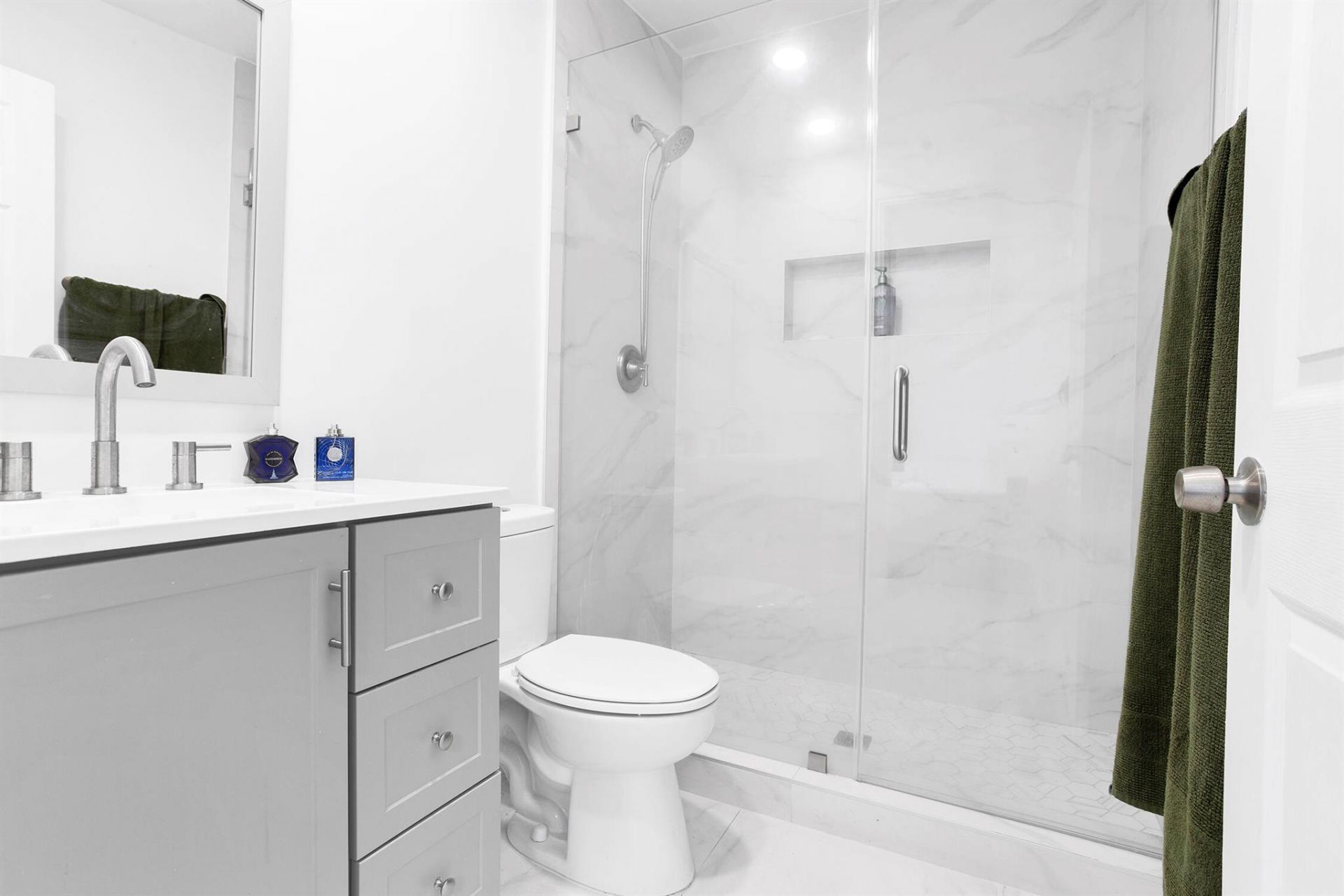 5241 NE 16th Terrace E, Pompano Beach, FL 33064 Photo