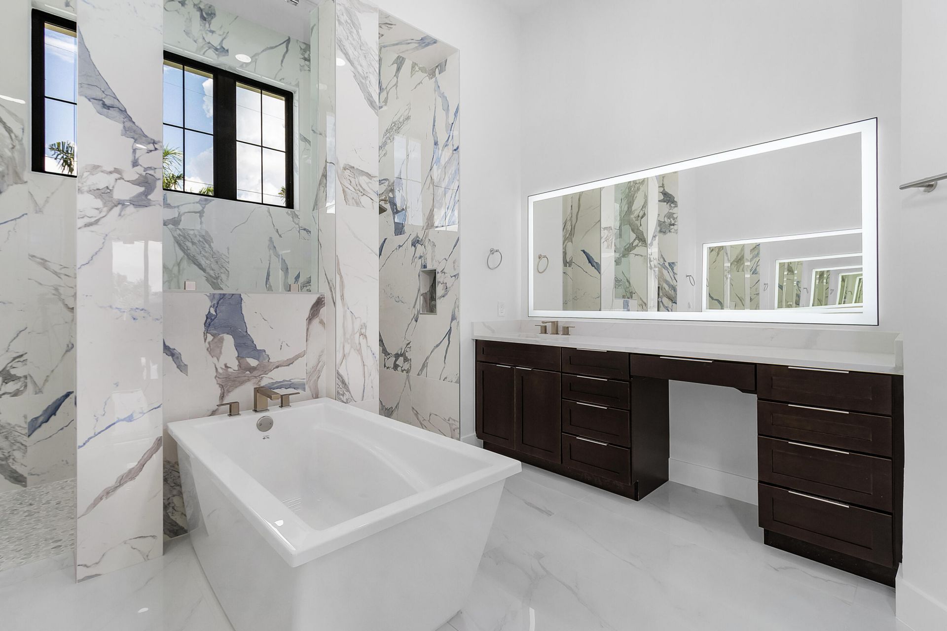 4240 NW 33rd Lane, Cape Coral, FL 33993 Photo