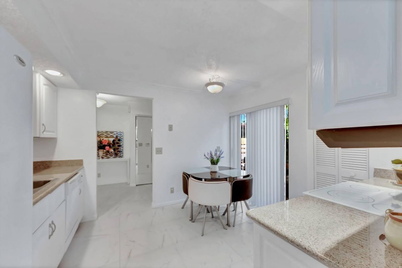 7844 La Mirada Drive, Boca Raton, FL 33433 Photo