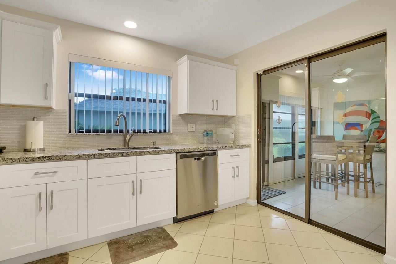 4180 Mango Tree Court, Unit B, Boynton Beach, FL 33436 Photo