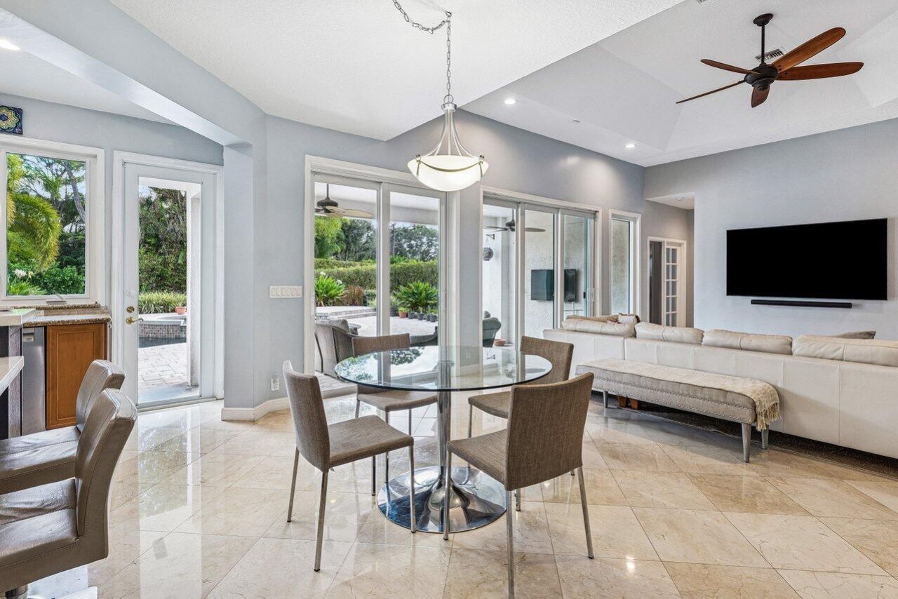 2450 NW 41st Street, Boca Raton, FL 33431 Photo