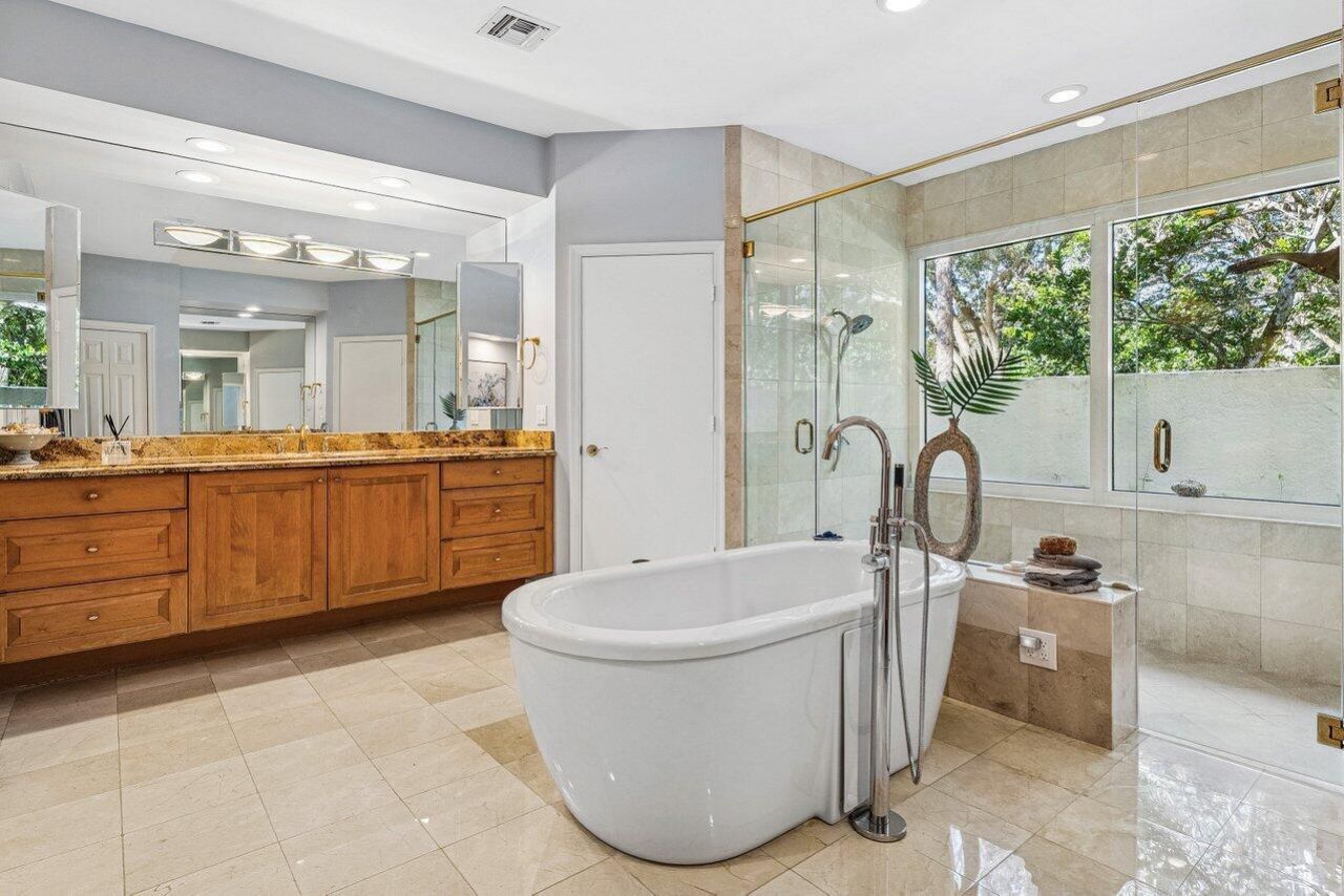 2450 NW 41st Street, Boca Raton, FL 33431 Photo