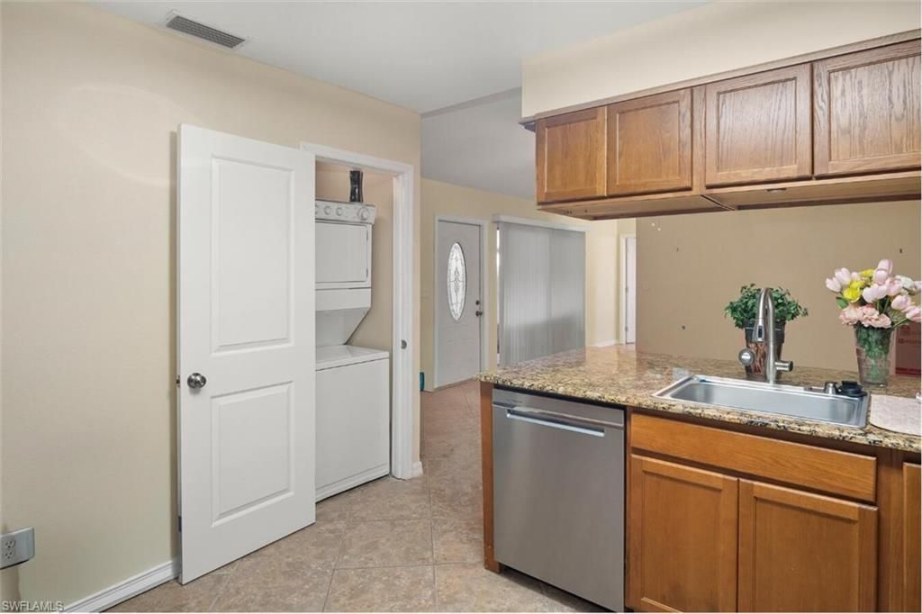 15437 Crystal Lake Dr, North Fort Myers, FL 33917 Photo