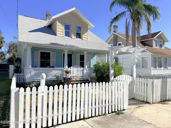 43 S Hollywood Avenue, Daytona Beach, FL 32118