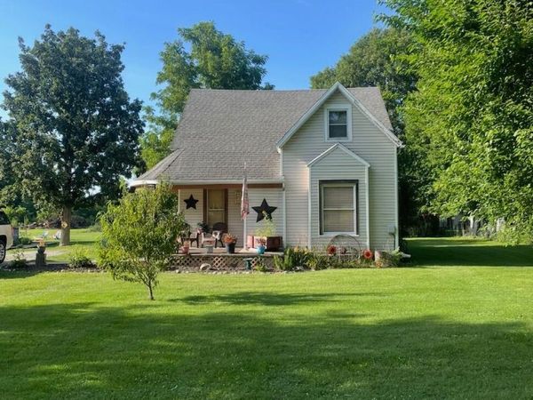 3114 Columbus Avenue, Springfield, OH 45503