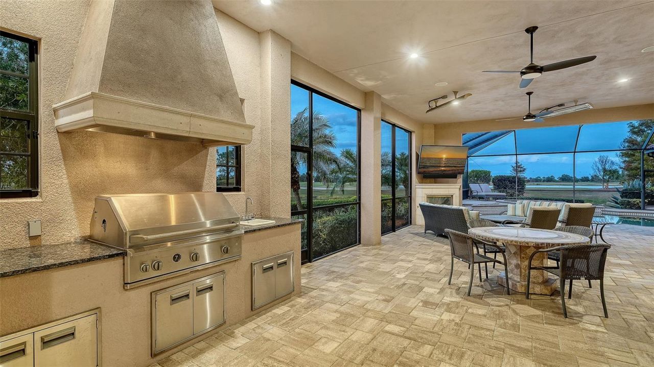 15621 Linn Park Terrace, Lakewood Ranch, FL 34202 Photo