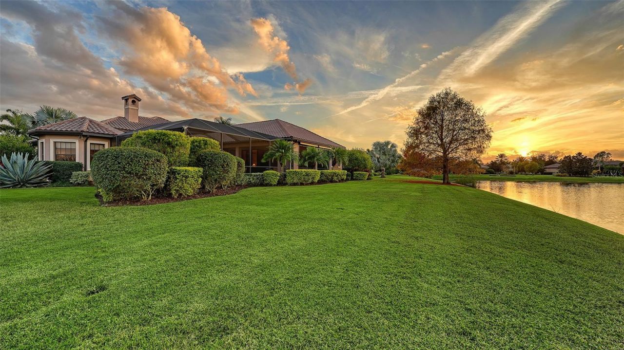 15621 Linn Park Terrace, Lakewood Ranch, FL 34202 Photo