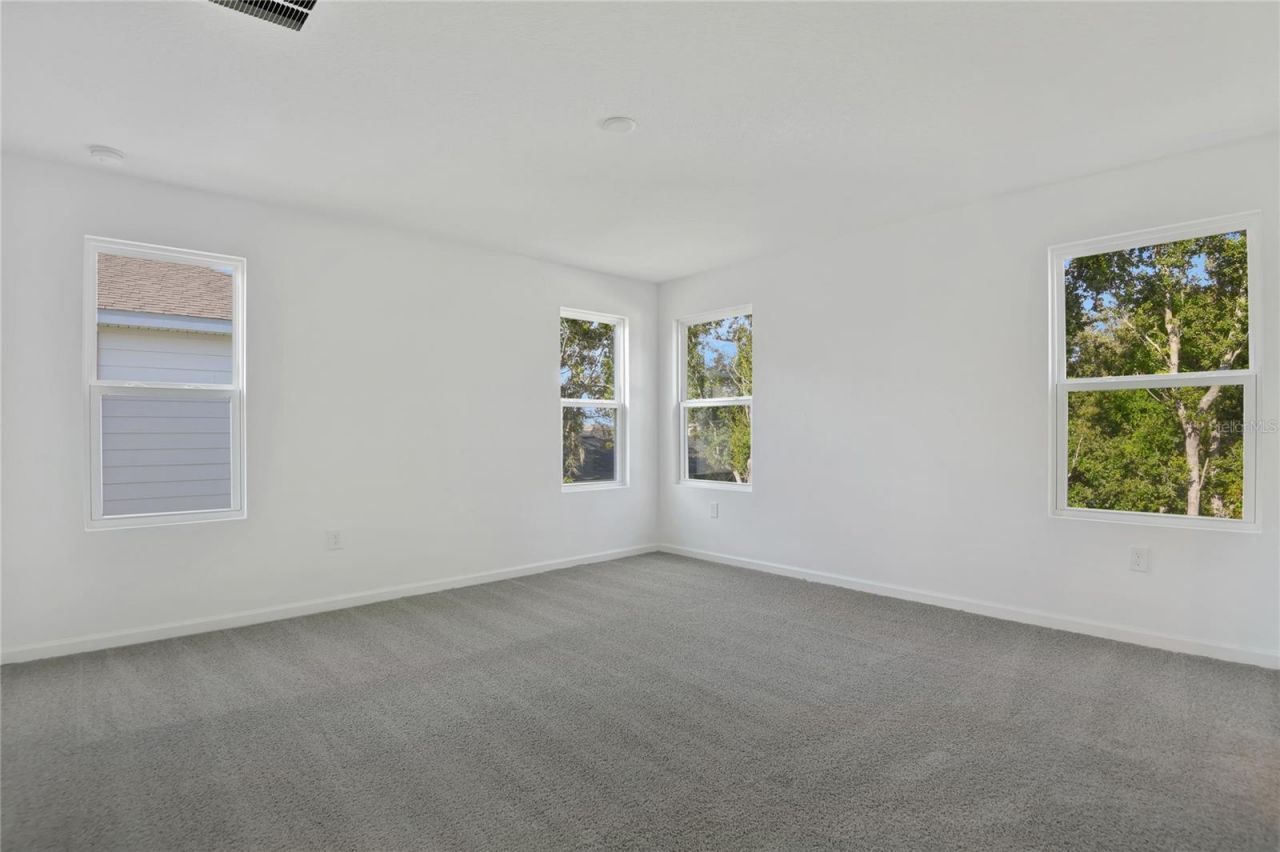 734 Lake Dell Avenue, Dundee, FL 33838 Photo