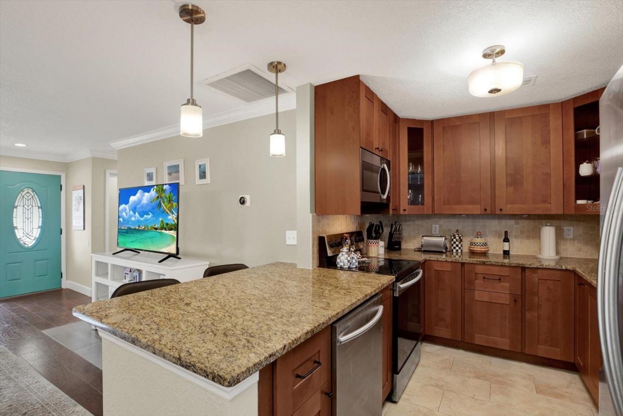 2536 Bramblewood Drive W, Clearwater, FL 33763 Photo