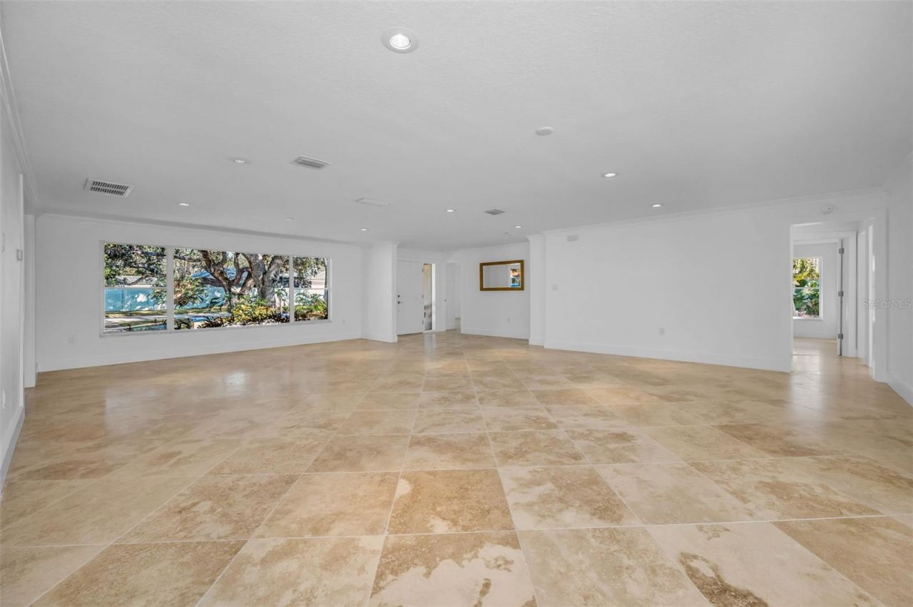 2391 Roberta Lane, Clearwater, FL 33764 Photo