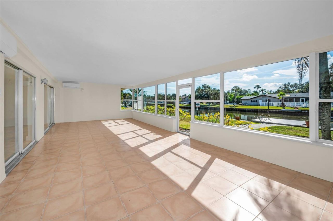 2391 Roberta Lane, Clearwater, FL 33764 Photo
