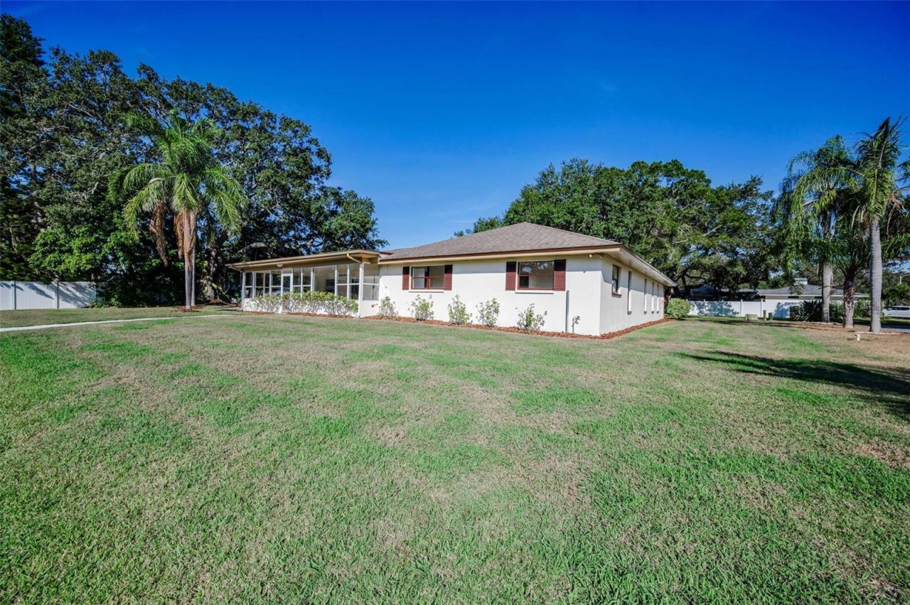 2391 Roberta Lane, Clearwater, FL 33764 Photo