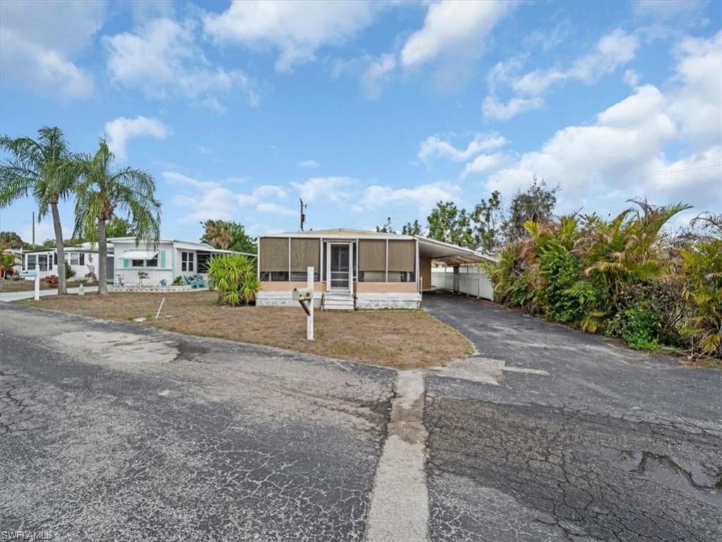 265 Fireball Ln , North Fort Myers, FL 33917 Photo