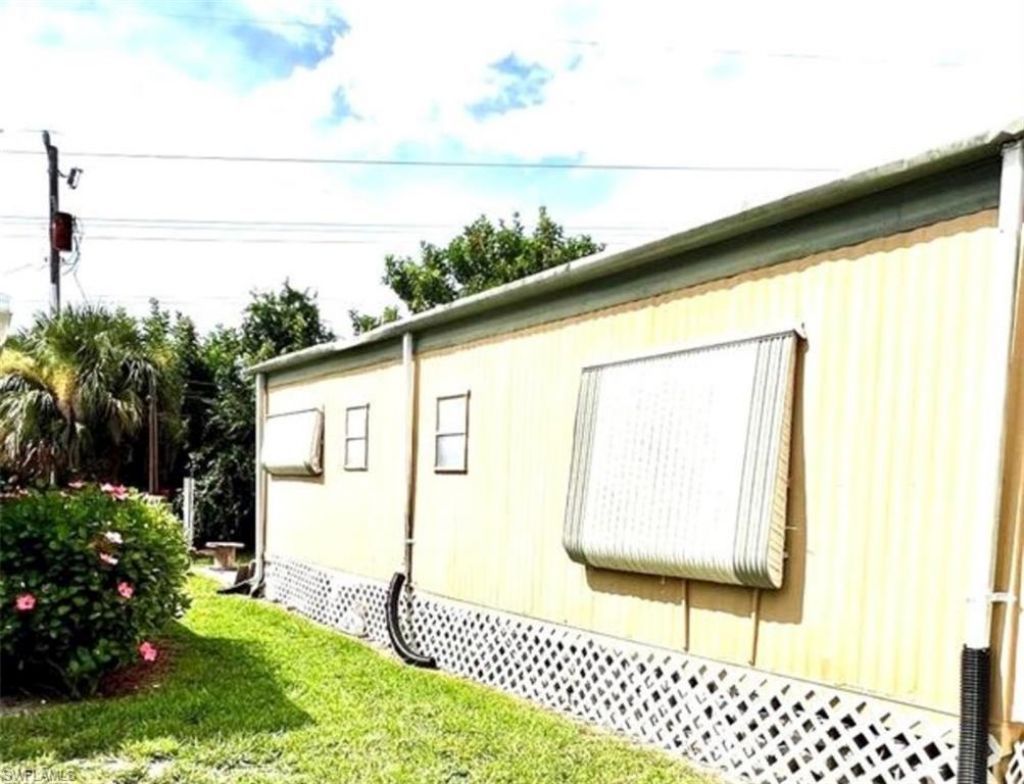 265 Fireball Ln , North Fort Myers, FL 33917 Photo